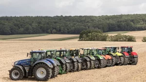 tractor تراکتور